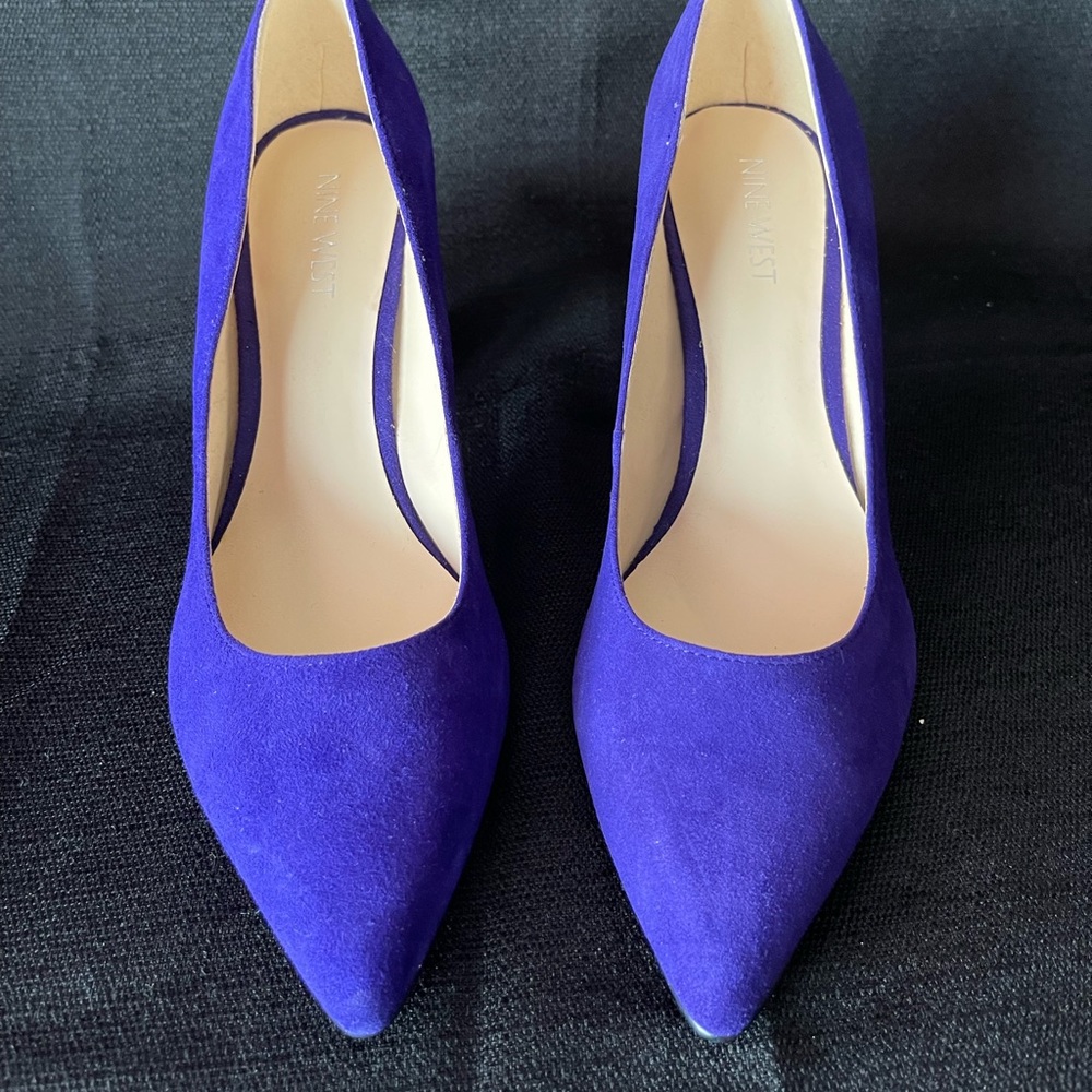 Nine West Purple Suede Pumps Size 7 1/2 NEW NEVER WORN!